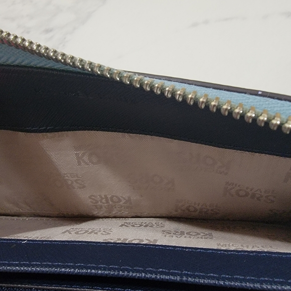 Michael Kors Blue Wristlet Wallet - Picture 16 of 16